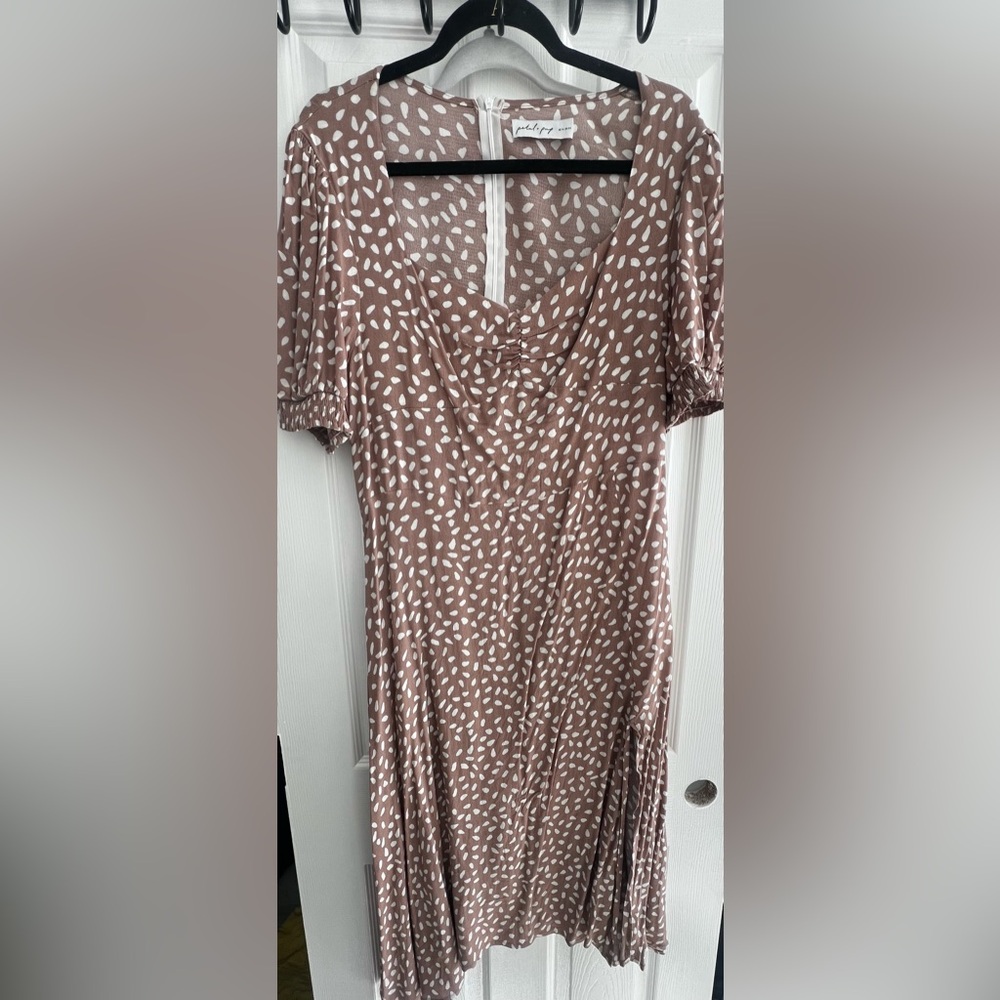 Petal & Pup Tan Floral Midi Dress - Picture 9 of 9